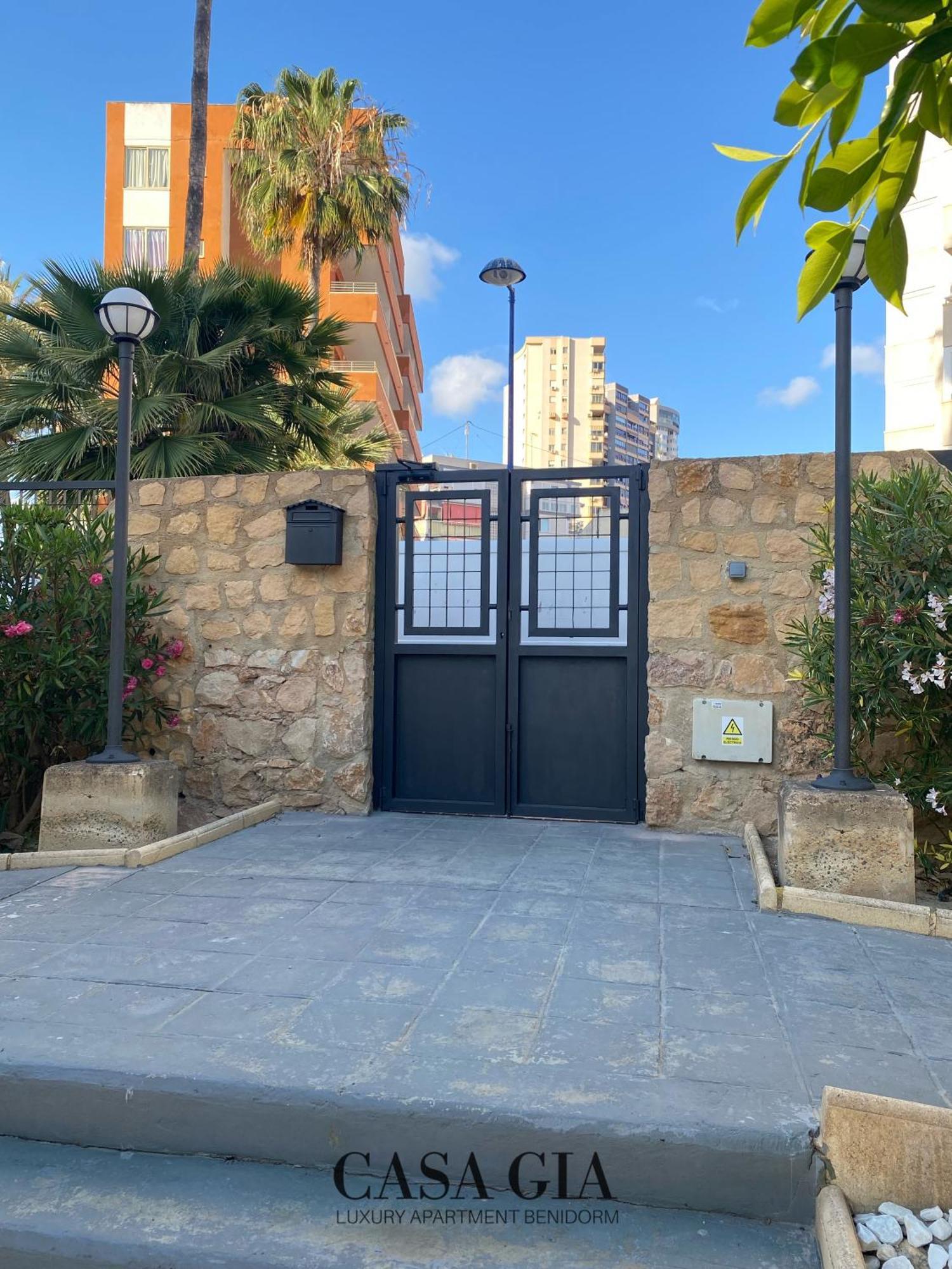 Casa Gia L Luxury Apartment Benidorm Esterno foto